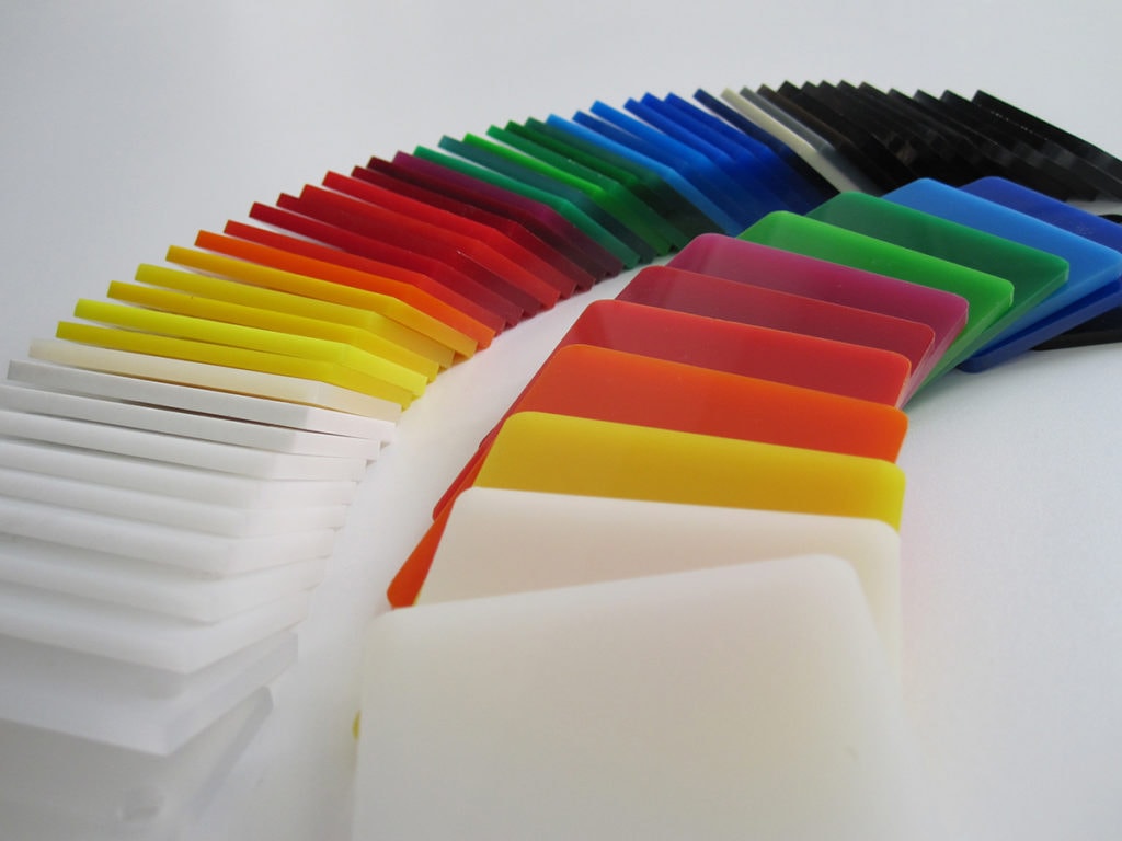 plexiglas coloré