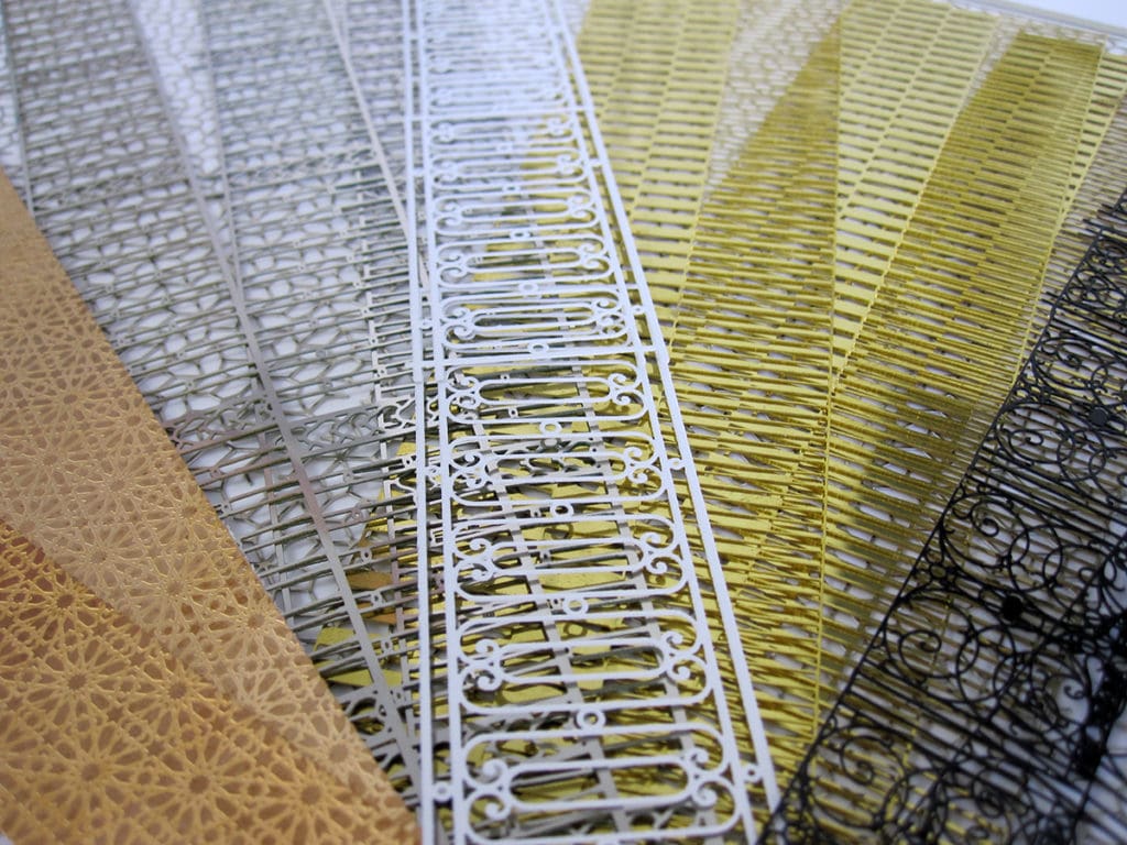 différentes matières de découpe chimique